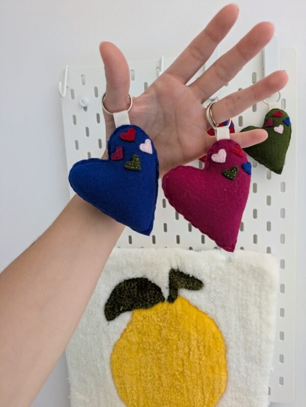 Broderie personnalisée faite main par En Plein Cœur Créations