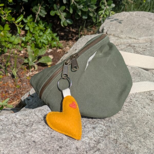 Broderie personnalisée faite main par En Plein Cœur Créations