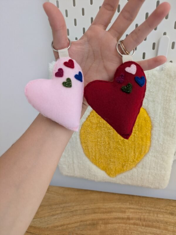 Broderie personnalisée faite main par En Plein Cœur Créations