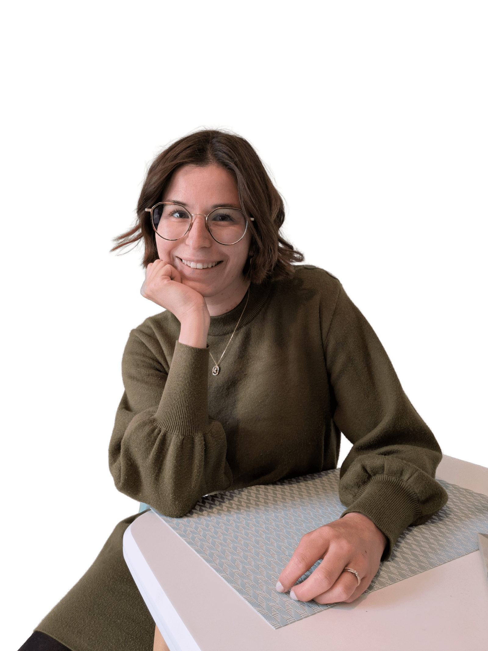 Claire, fondatrice d’En Plein Cœur Créations, artisan passionnée de broderie et d’aquarelles faites main