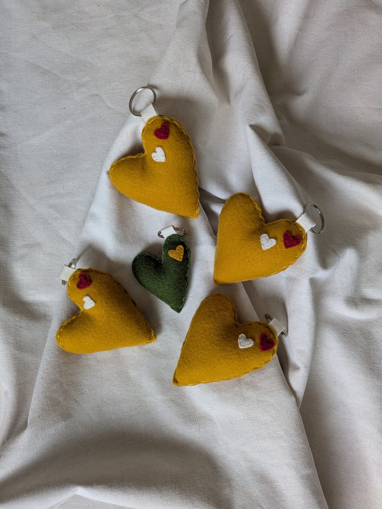 Broderie personnalisée faite main par En Plein Cœur Créations