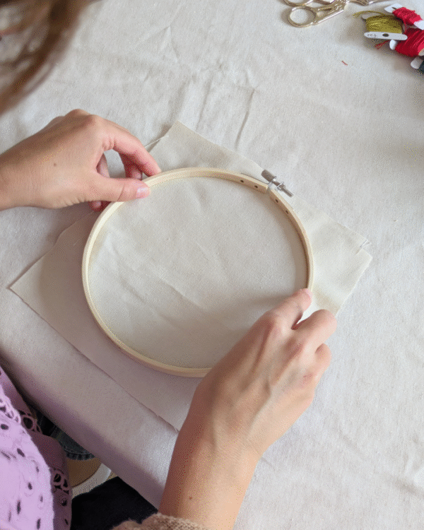 Atelier broderie - Goûter créatif à La Popote d'Ondine Nice